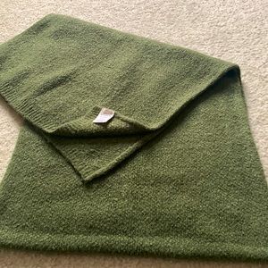 MELROSE AND MARKET scarf